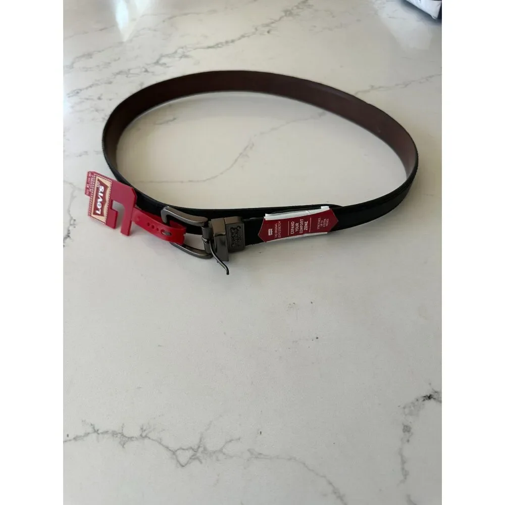 NWT Levi's Leather Reversible Black Brown Belt Size XL